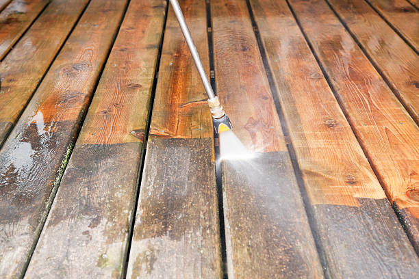 Best Patio and Deck Pressure Washing  in Glendale, CA